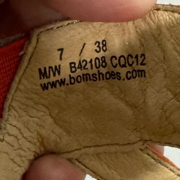 Born Orange Patent Leather Studded Slip-On Sandals Women's Size 7 EU 38 - Picture 6 of 7